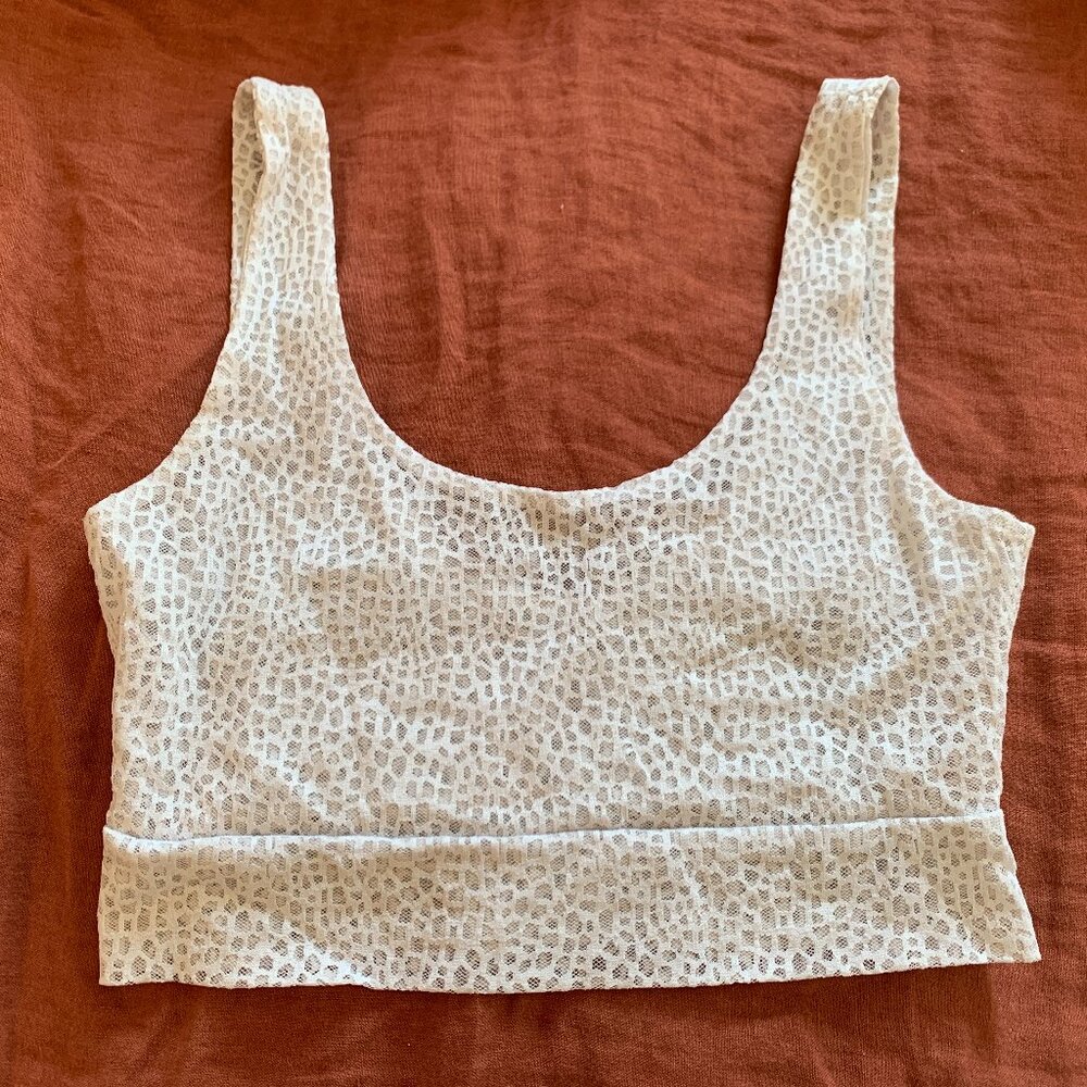 Under Bares Lace Minimalist White Bra